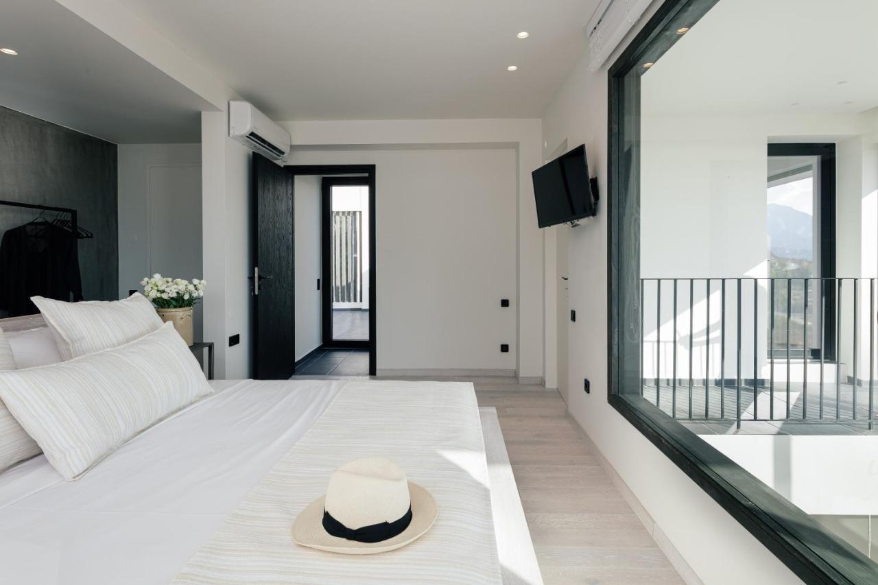 Mayeia Villas 普拉基亚斯 外观 照片