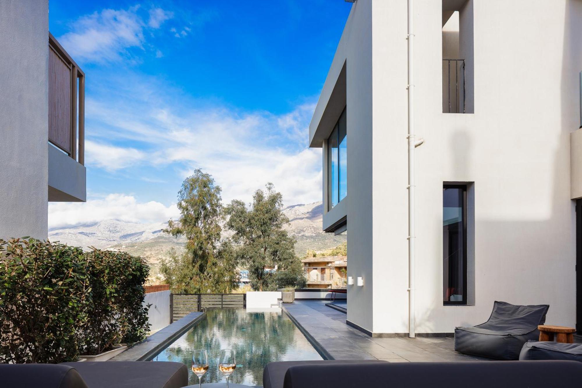 Mayeia Villas 普拉基亚斯 外观 照片